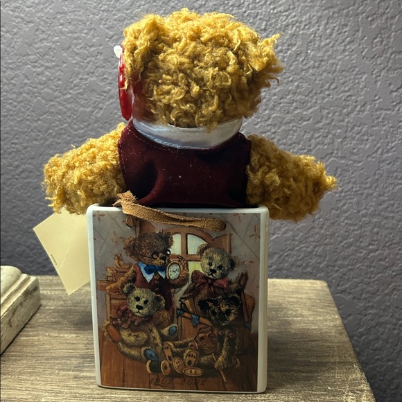 Teddy’s Teddy 100th anniversary, 1902 to 2002 - Picture 4 of 9